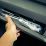 Checklist Lengkap Dokumen yang Harus Ada di Laci Dasbor Kendaraan Anda