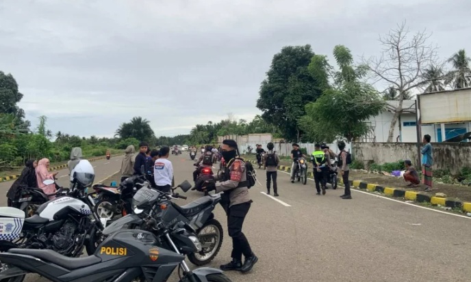 Patroli Ramadan, Sat PJR Mamuju Amankan 7 Motor Knalpot Brong
