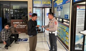 Polantas Menyapa, Kasat Lantas Tegaskan Komitmen Pelayanan Humanis di Polres Sumedang