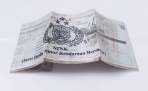 Prosedur Legalisir Fotokopi STNK: Kapan dan Dimana Diperlukan?