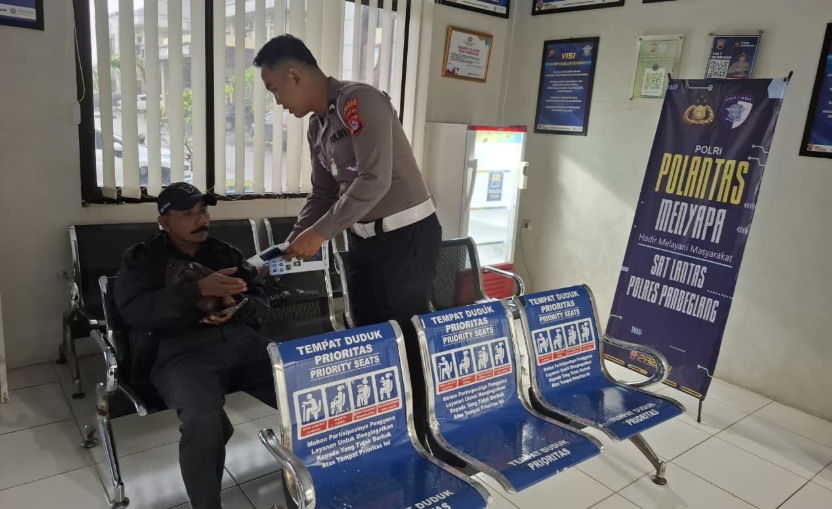 Satlantas Polres Pandeglang Beri Pelayanan Prima kepada Pemohon SIM