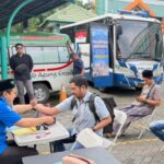 Menunggu Waktu Berbuka, Satlantas Polres Gresik Buka Layanan SIM Keliling