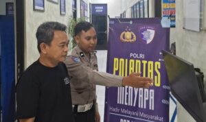 Tingkatkan Kualitas Layanan Masyarakat, Satlantas Pandeglang Gelar Polantas Menyapa di Satpas SIM