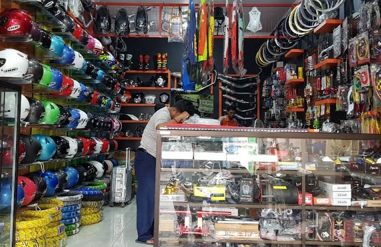 Tempat Beli Aksesoris Motor di Jakarta Timur