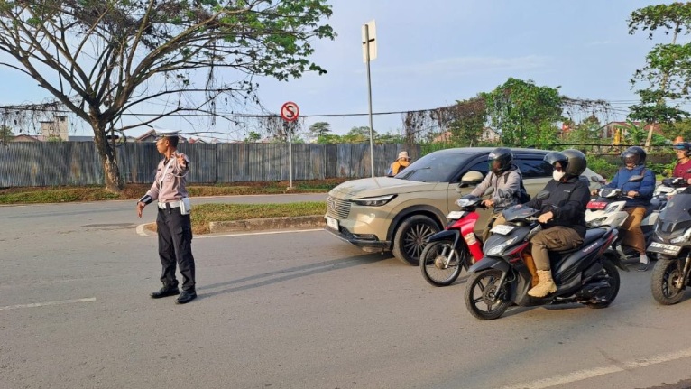 Satlantas Polres Kutim Rutin Gelar Gatur Pagi, Jaga Kelancaran dan Keselamatan Lalu Lintas di Sangatta
